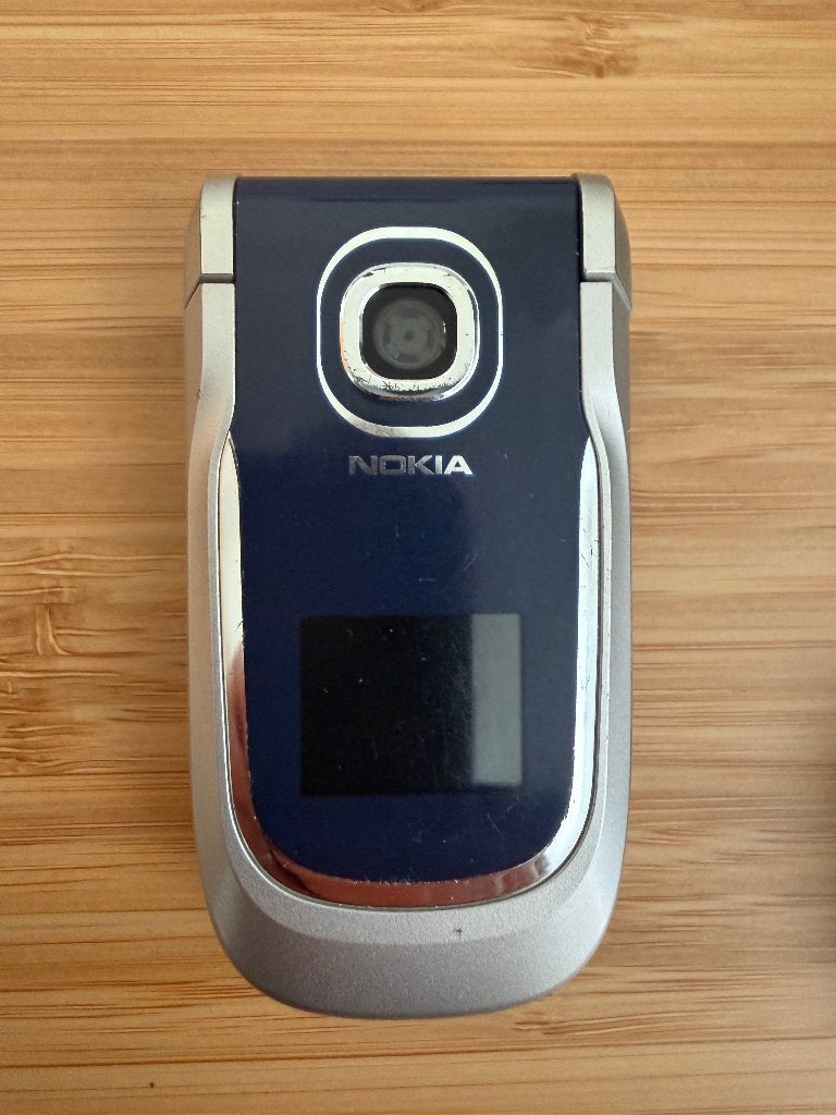 Nokia 2760 GSM, Gebruikt, Fysiek toetsenbord, Inklapmodel, Ophalen of Verzenden
