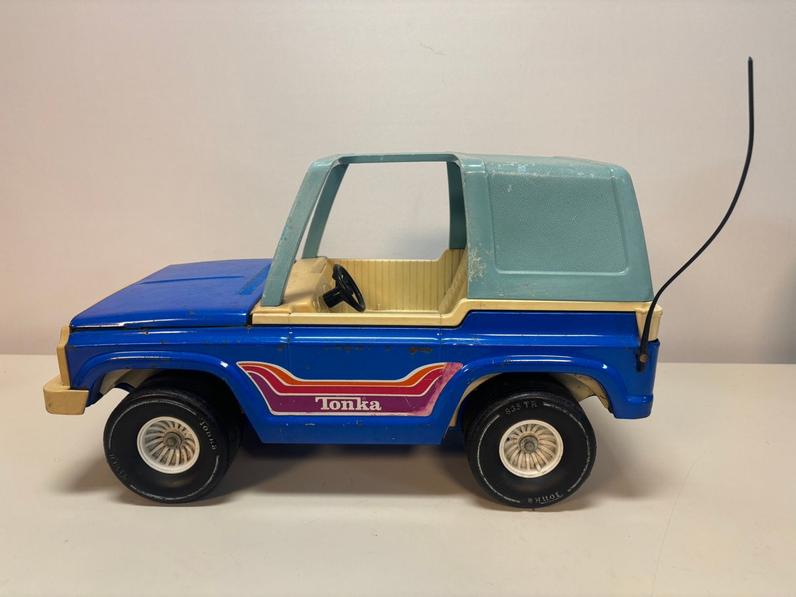Grote  vintage Tonka Bronco 835 TR jeep, Ophalen of Verzenden, Auto's