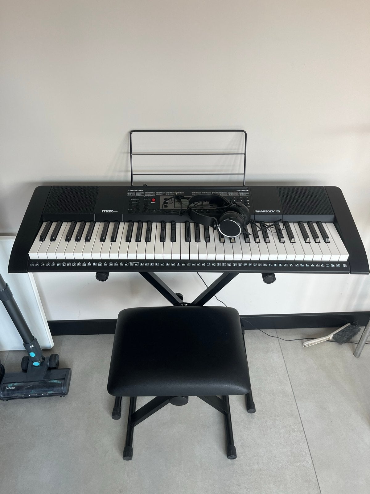Max Rhapsody 3 Keyboard met standaard en krukje, 61 toetsen, Zo goed als nieuw, Aanslaggevoelig, Ophalen