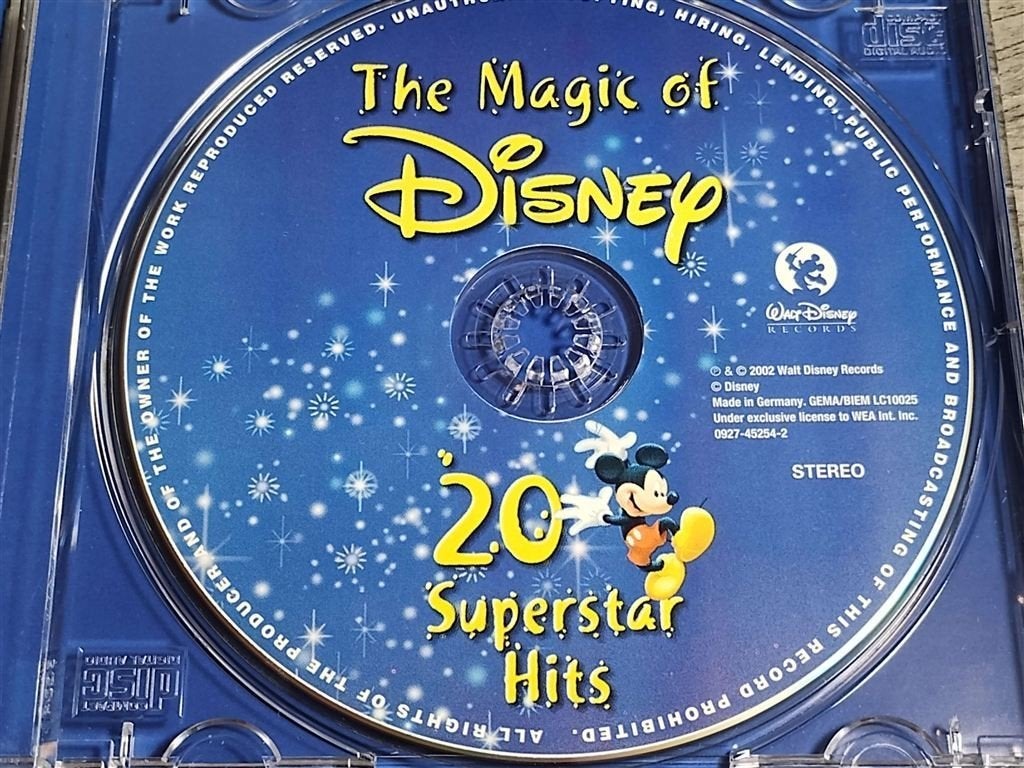 The Magic Of Disney - 20 Superstar Hits, Cd's en Dvd's, Ophalen of Verzenden, Zo goed als nieuw