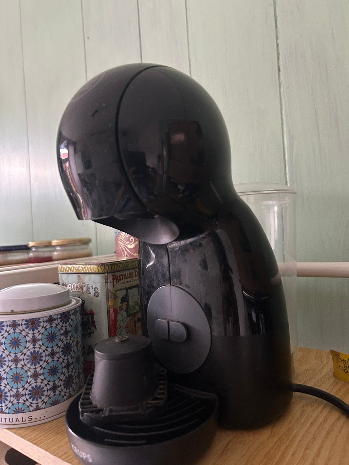Dolce Gusto koffiezet apparaat, 1 kopje, Ophalen of Verzenden, Zo goed als nieuw, Koffiemachine