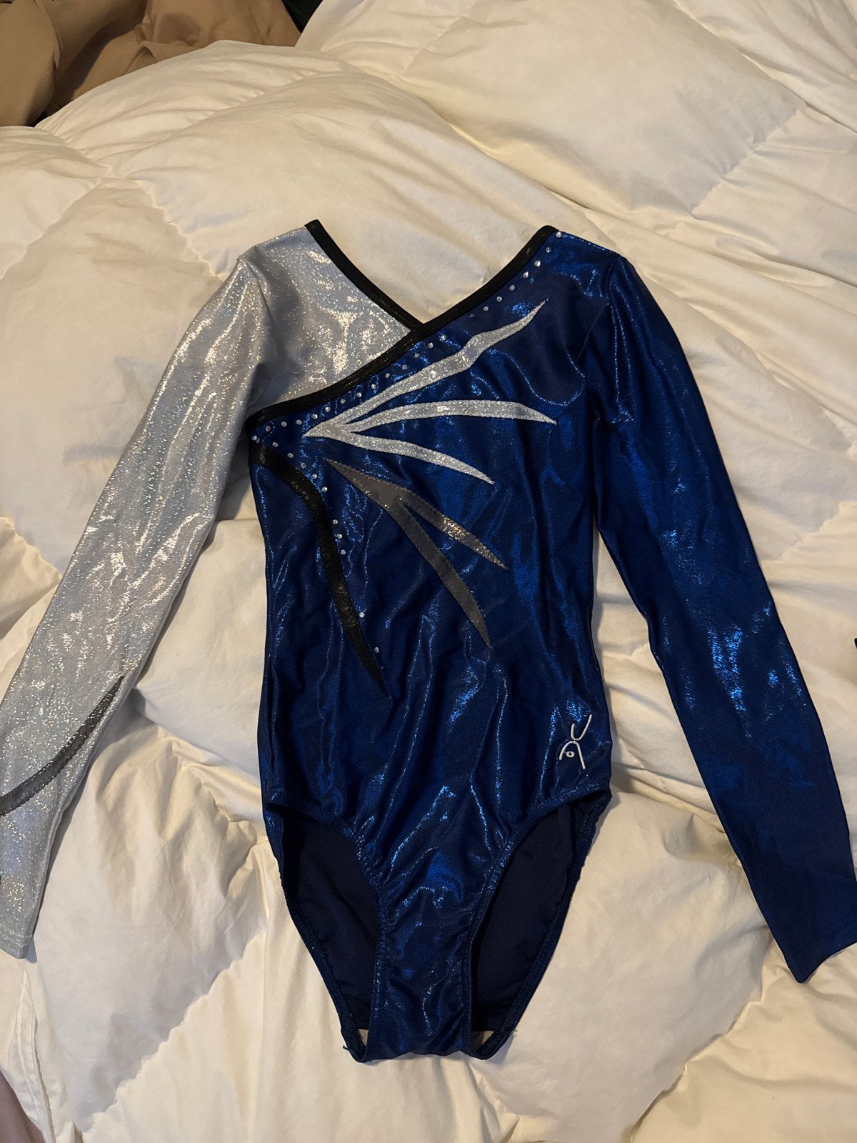 Gloednieuw turnpakje lange mouwen met diamantjes, Blauw, Overige typen, Nieuw, Ophalen of Verzenden