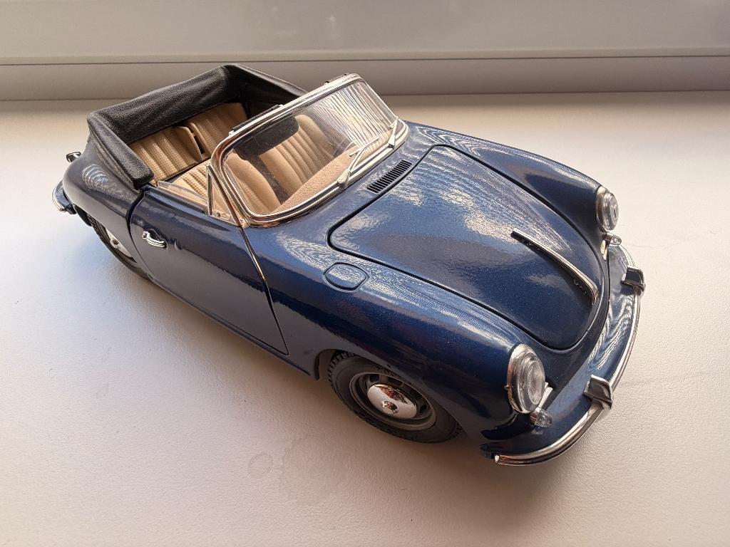Bburago Porsche 356 B 1961 Blauw schaal 1:18, Ophalen, Zo goed als nieuw, Auto, Bburago