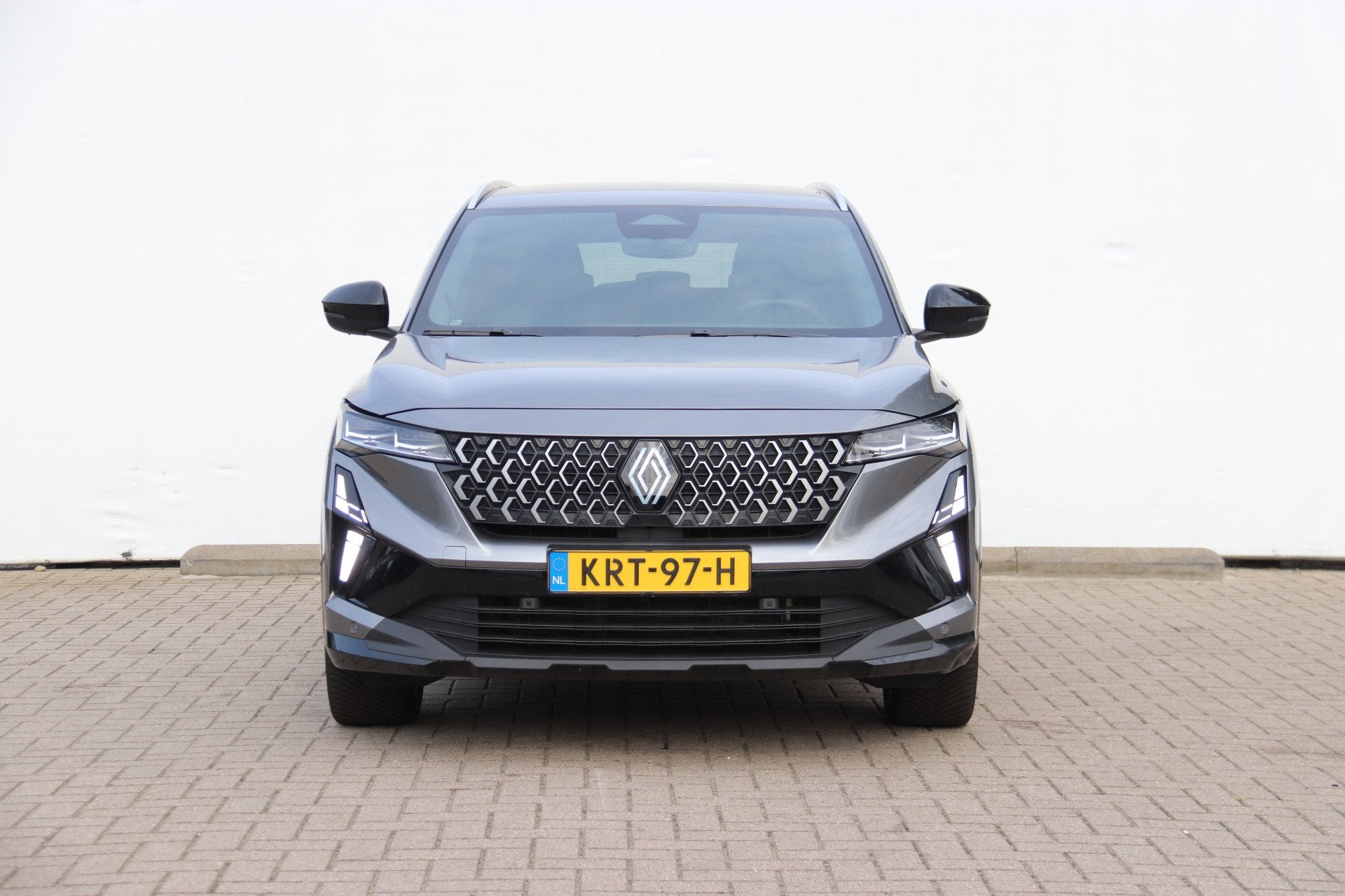 Renault Austral 1.2 E-Tech full hybrid 200 techno NIEUW MODE, Auto's, Dealer onderhouden, Gebruikt, 1199 cc, Leder en Stof