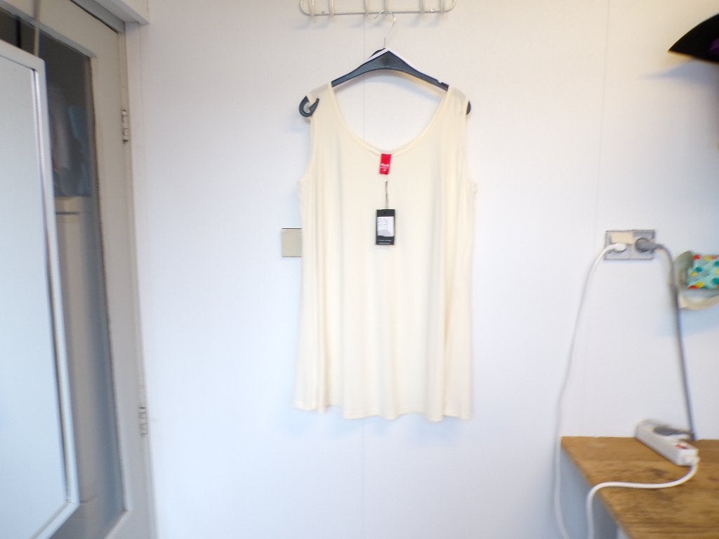 Cremekleurige A-lijn top Only-M maat 48 nieuw!, Kleding | Dames, Overige kleuren, Only-M, Nieuw, Nvt