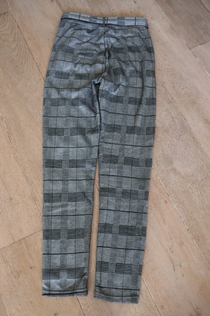 Damesbroek maat S, M, Kleding | Dames, Maat 38/40 (M), Ophalen of Verzenden, Gedragen, Grijs
