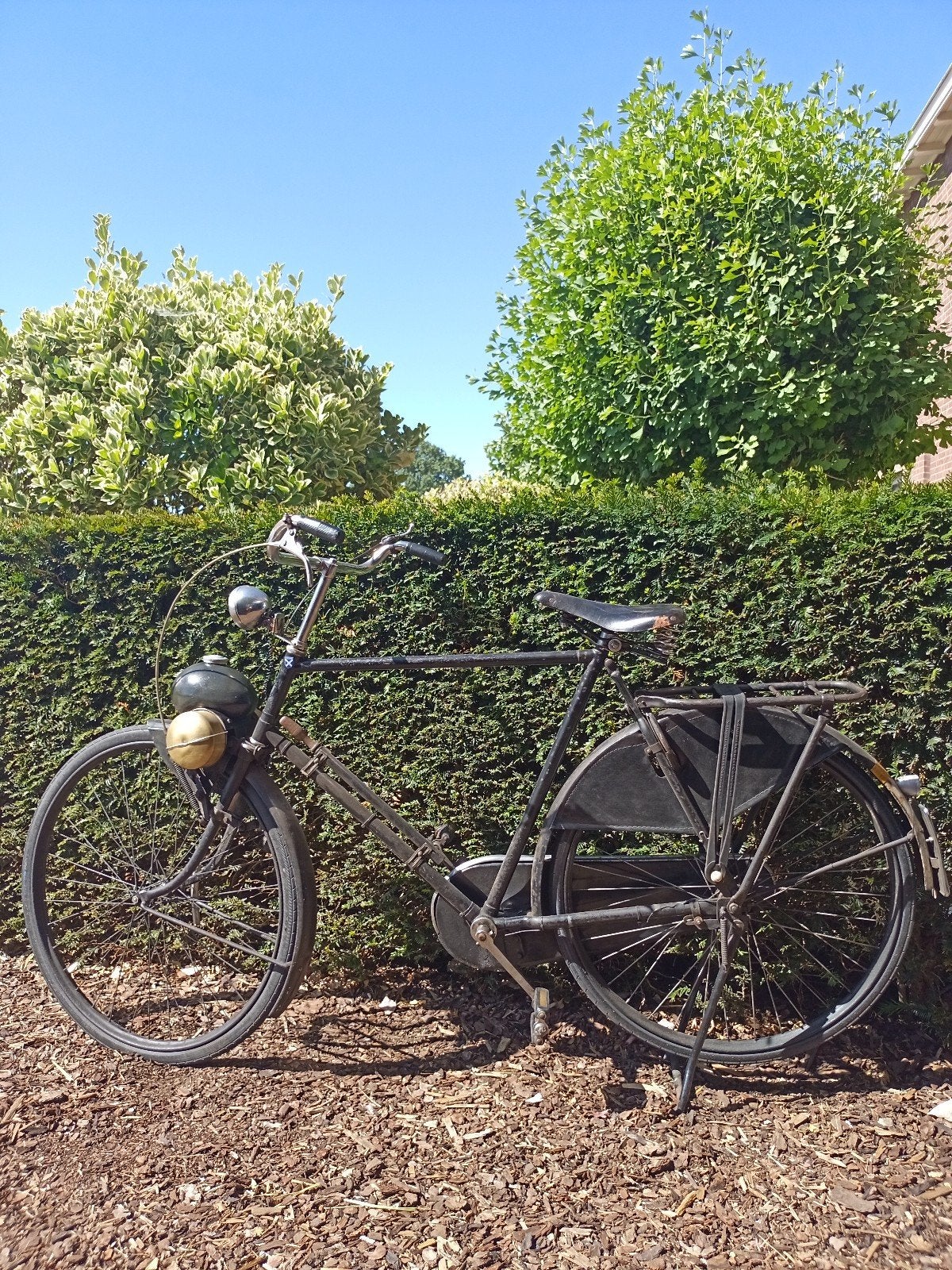 Te koop Berini eitje op een originele oldtimer Union fiets, Fietsen en Brommers, 1 versnellingen, 38 cc, Maximaal 25 km/u, Ophalen