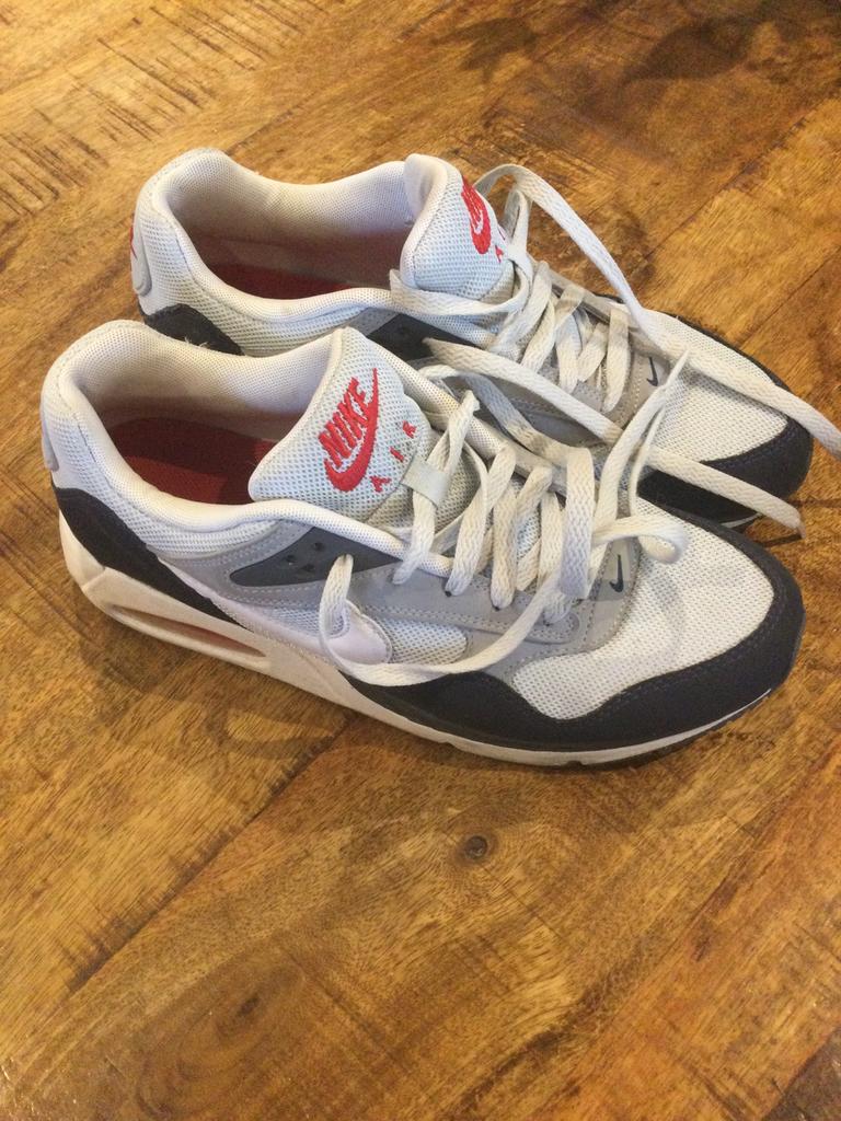 Nike air Damenschoen, Ophalen of Verzenden, Zo goed als nieuw, Hardloopschoenen, Nike