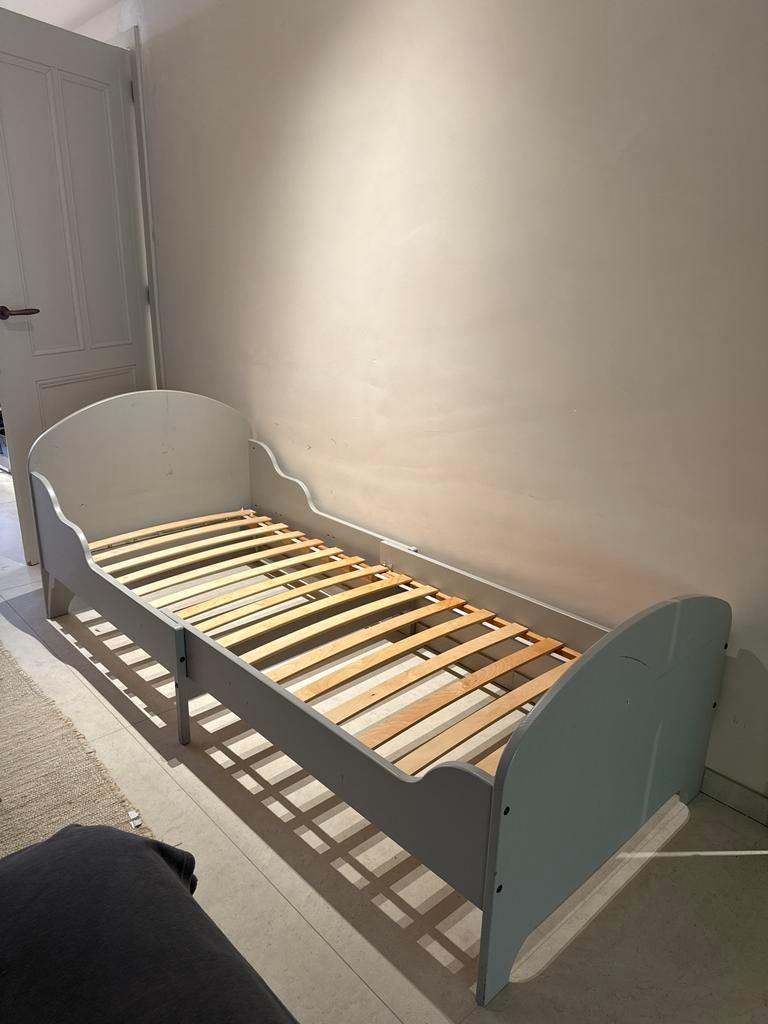 IKEA kinderbed peuterbed meegroei bed met lattenbodem, Kinderen en Baby's, Kinderkamer | Bedden, Ophalen, 70 tot 85 cm, Zo goed als nieuw