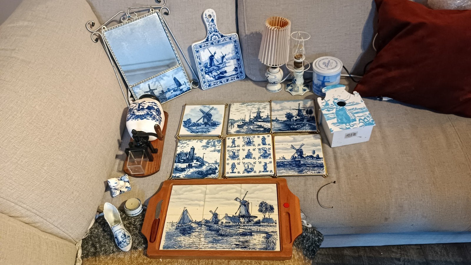 Koffiemolen en mooie Delfstblauwe nostalgie, Ophalen of Verzenden, Porselein, Bestek