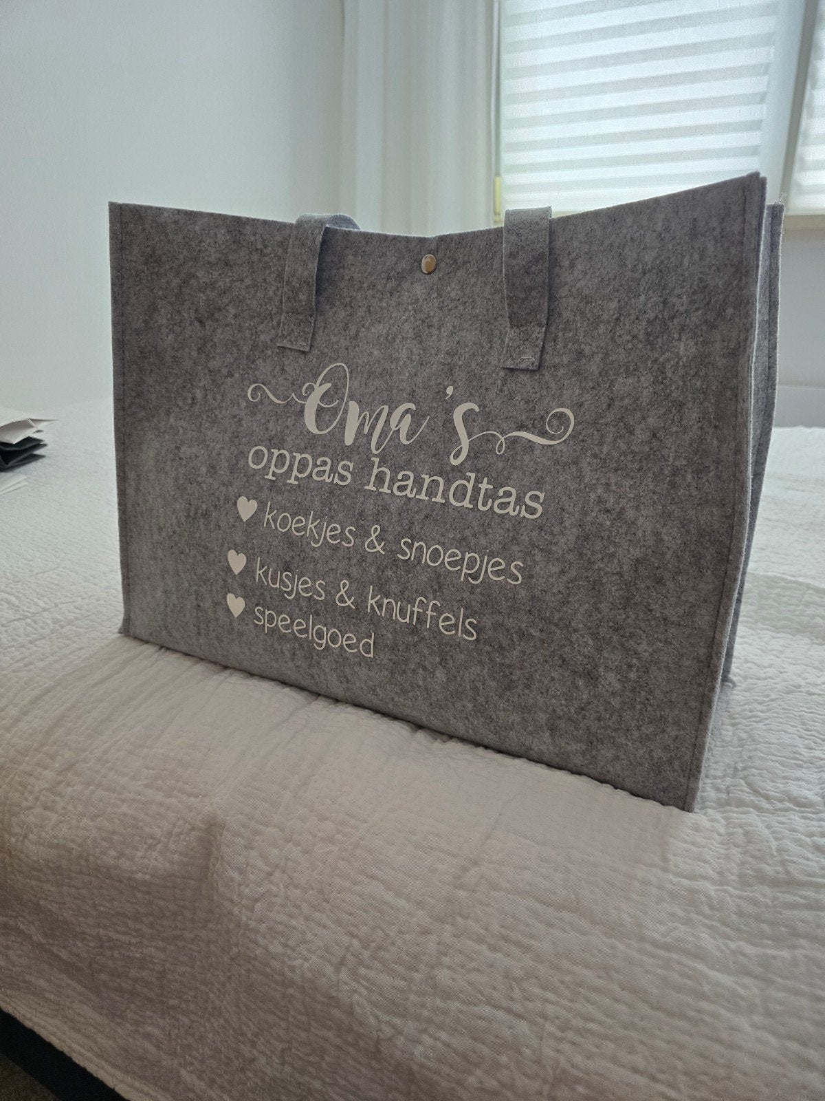 tas van vilt voor oma's, Ophalen of Verzenden, Zo goed als nieuw