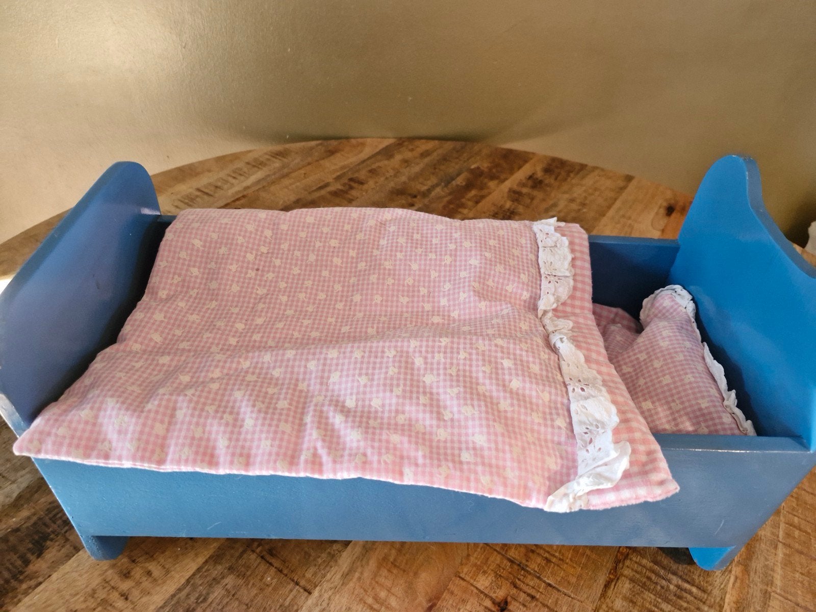 Poppenbedje voor grote pop zoals baby born, Ophalen, Zo goed als nieuw, Babypop