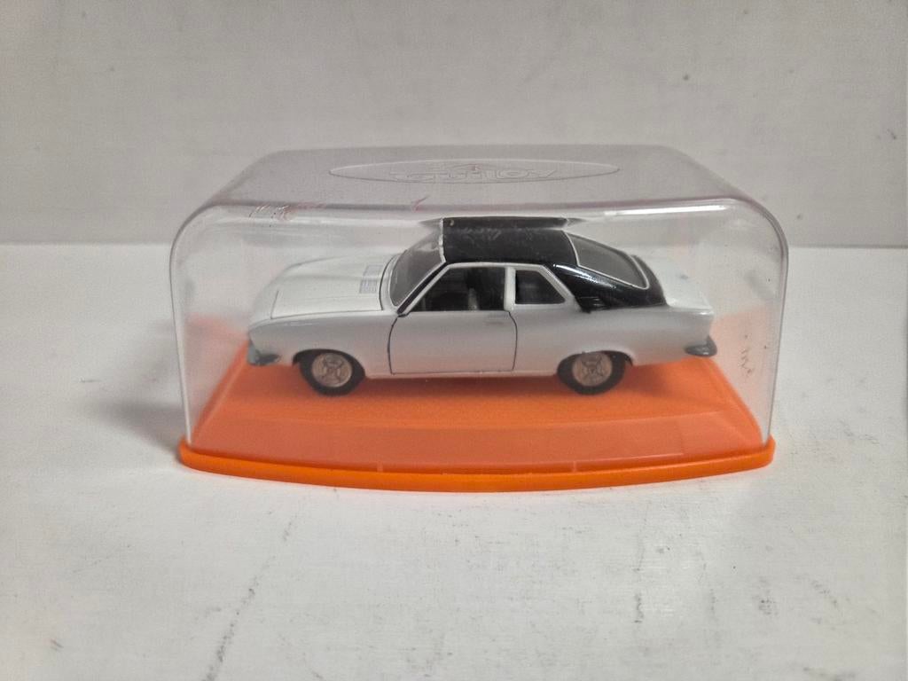 Guiloy Opel Manta 1:43, Hobby en Vrije tijd, Modelauto's | 1:43, Overige merken, Auto, ., Ophalen of Verzenden