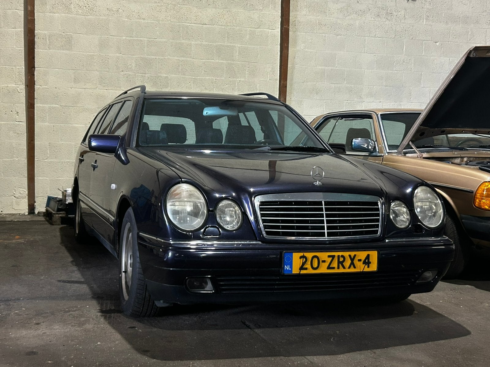 Mercedes E240 190.000km NAP avantgarde, Automaat, Electronic Stability Program (ESP), Particulier, 170 pk