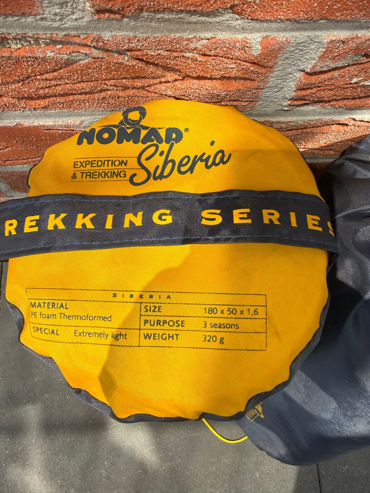 Nomad Siberia Trekking Slaapmat - Lichtgewicht & Compact, Ophalen, Zo goed als nieuw