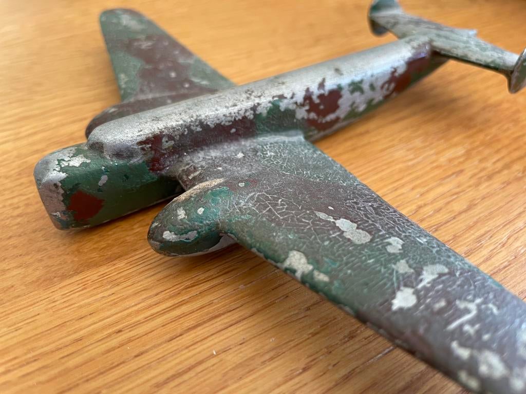 Aluminium fokker T V antiek vintage speelgoed vliegtuig, Verzamelen, Luchtvaart en Vliegtuigspotten, Ophalen of Verzenden, Zo goed als nieuw