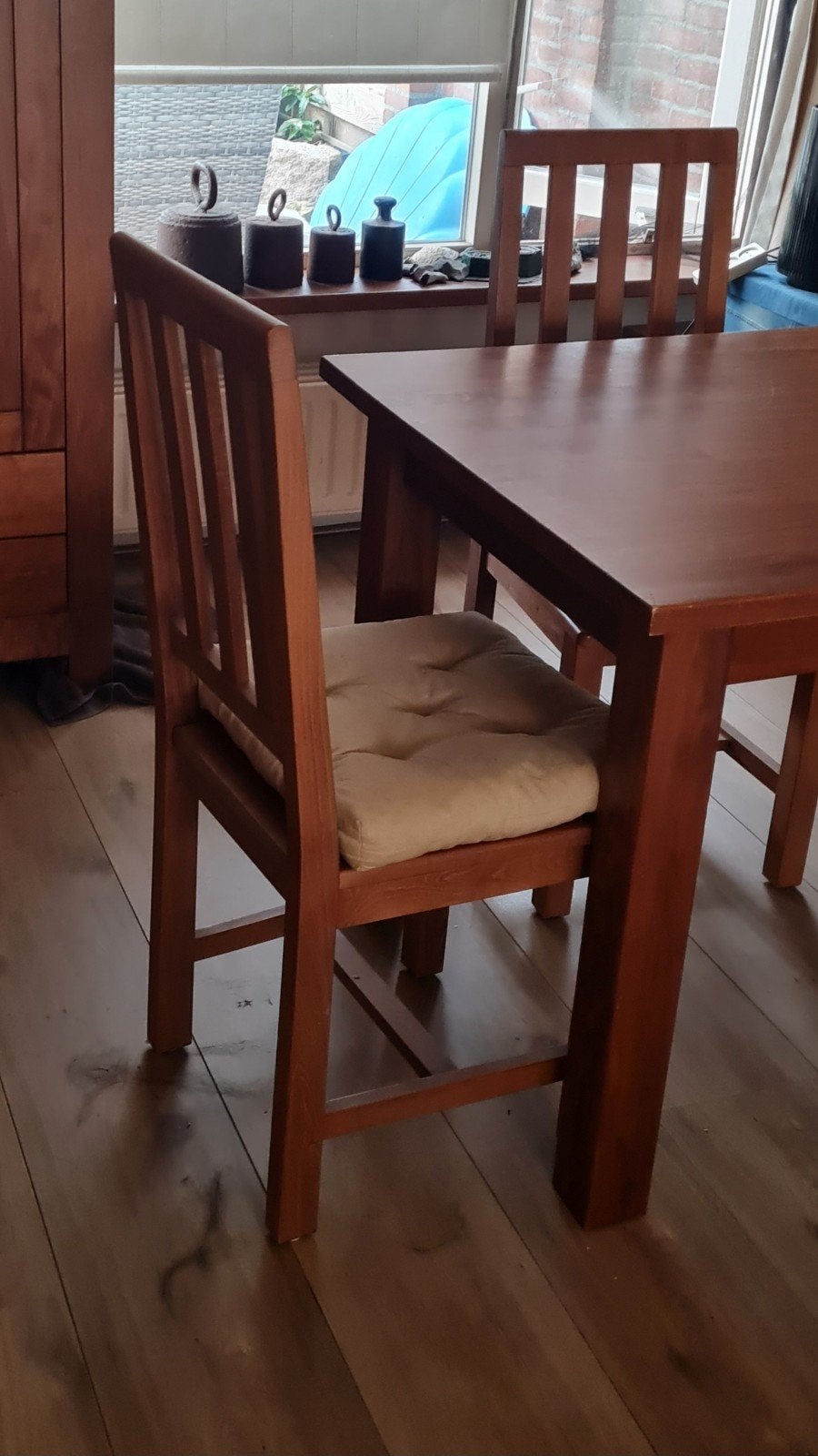 Vintage kersenhouten eettafel met 4 stoelen, Huis en Inrichting, Ophalen, Gebruikt, Vintage, 50 tot 100 cm