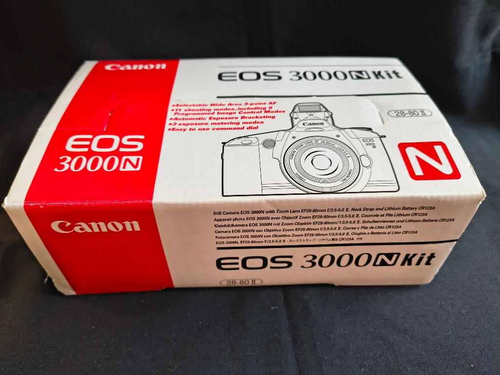 Canon EOS 3000N Kit in doos, Audio, Tv en Foto, Fotocamera's Analoog, Ophalen of Verzenden, Zo goed als nieuw, Spiegelreflex, Canon