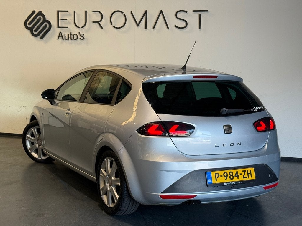 Seat Leon 1.2 TSI Ecomotive Reference Airco Cruise 5D Nieuwe, Voorwielaandrijving, Euro 5, Stof, Gebruikt