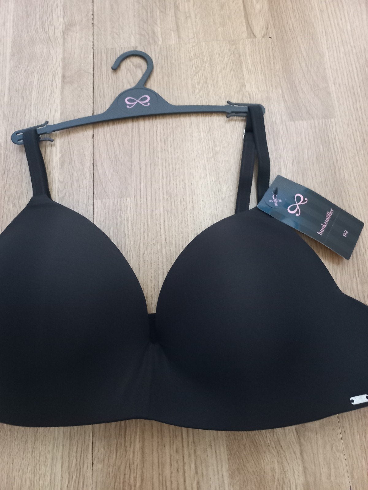 Hunkemoller BH maat 85C, Kleding | Dames, Ondergoed en Lingerie, Ophalen of Verzenden, Zwart, BH