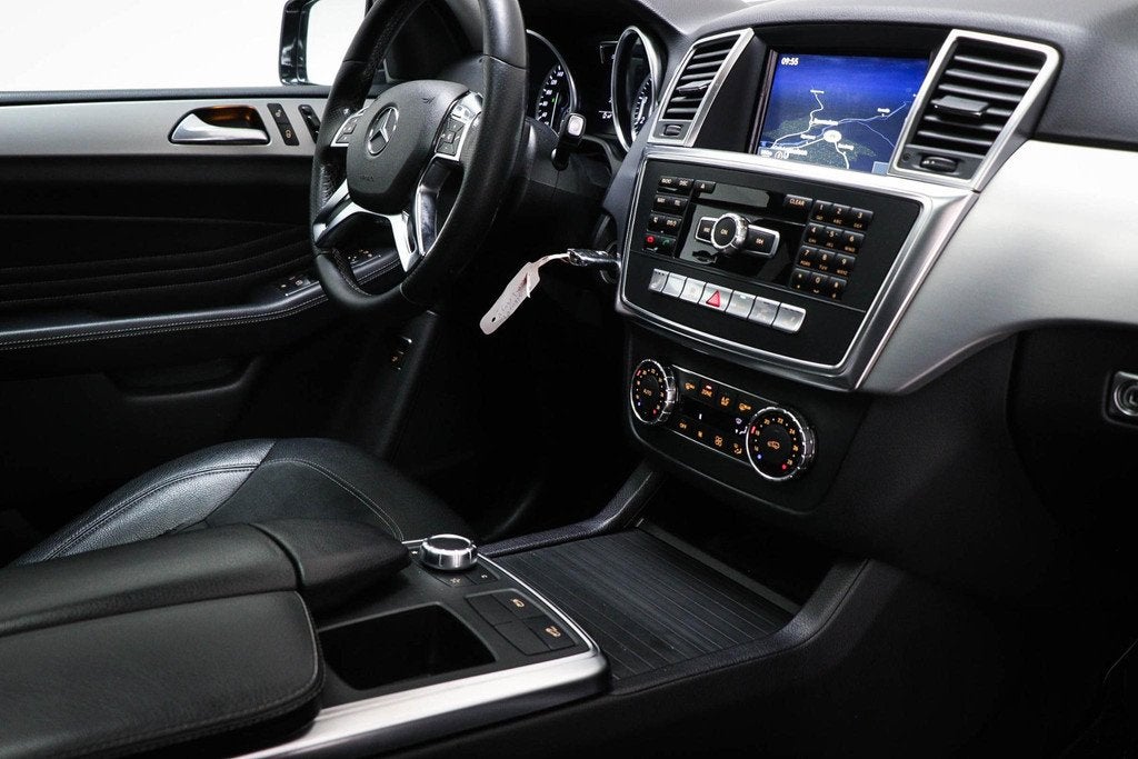 Mercedes-Benz M-klasse 350 | NAVIGATIE / SPIEGEL- PACK | STO, Auto's, Mercedes-Benz, Automaat, Stof, Gebruikt, Met garantie (alle)