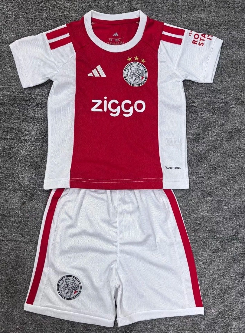 Ajax Trainingspakken en Kleding - Alle Maten Beschikbaar, Kleding | Heren, Sportkleding, Ophalen of Verzenden, Nieuw, Overige maten