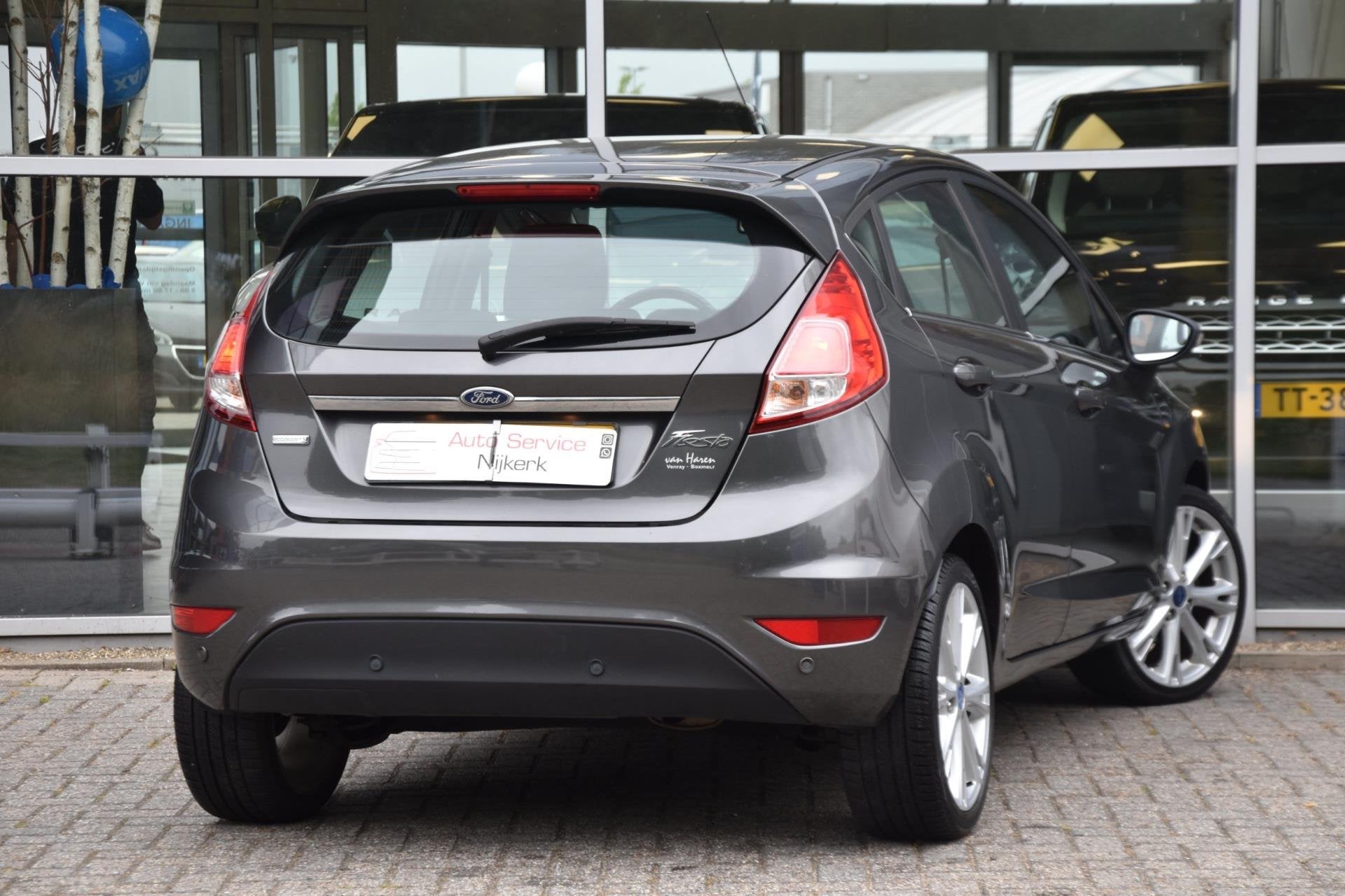 Ford Fiesta Titanium | Navi | PDC | Airco | 1e Eigenaar | NA, Voorwielaandrijving, 23 km/l, Origineel Nederlands, Bedrijf