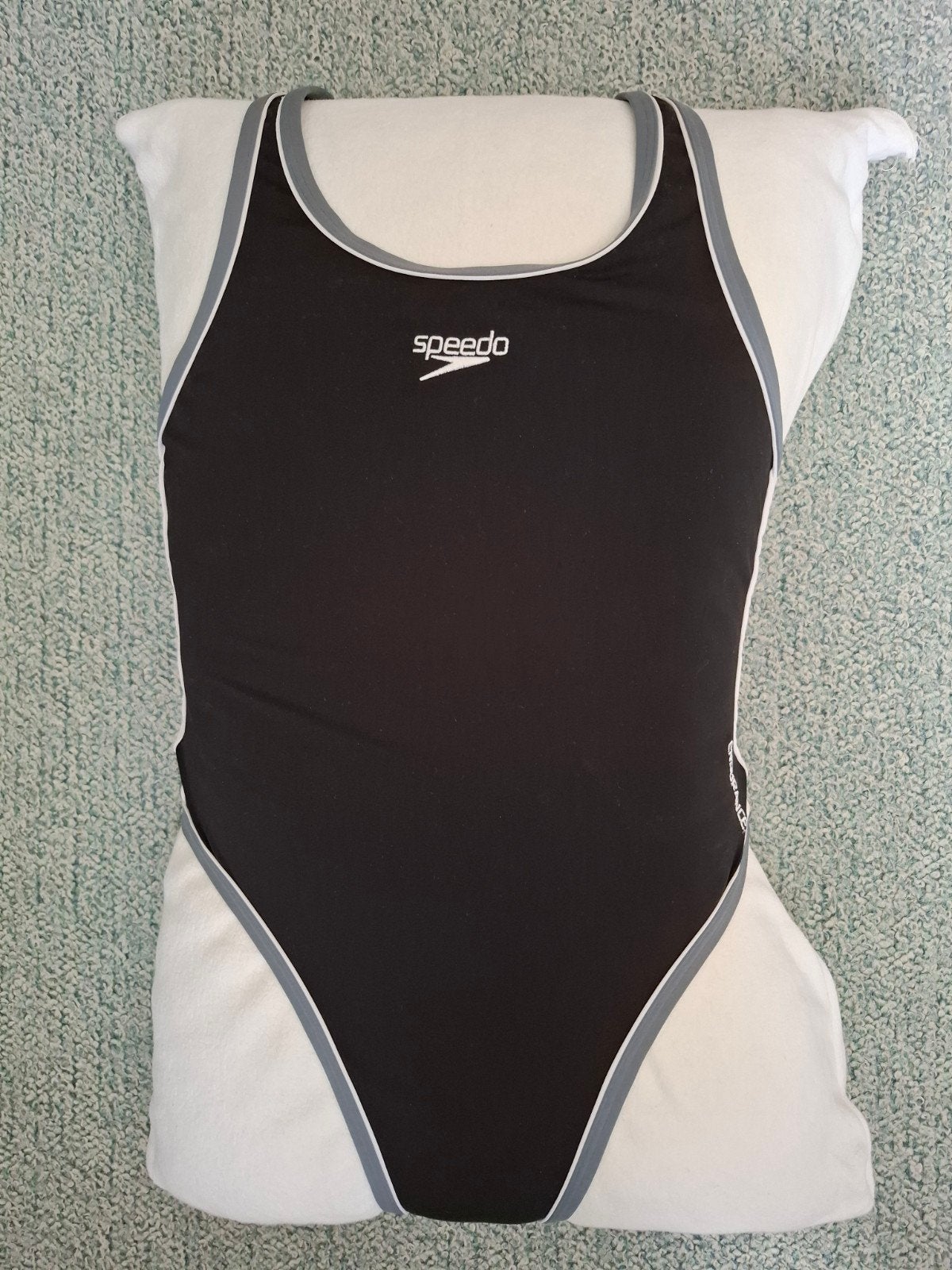 Mooi zwart Speedo endurance badpak maat D38 / GB34", Kleding | Dames, Badmode en Zwemkleding, Ophalen, Zwart, Badpak, Speedo