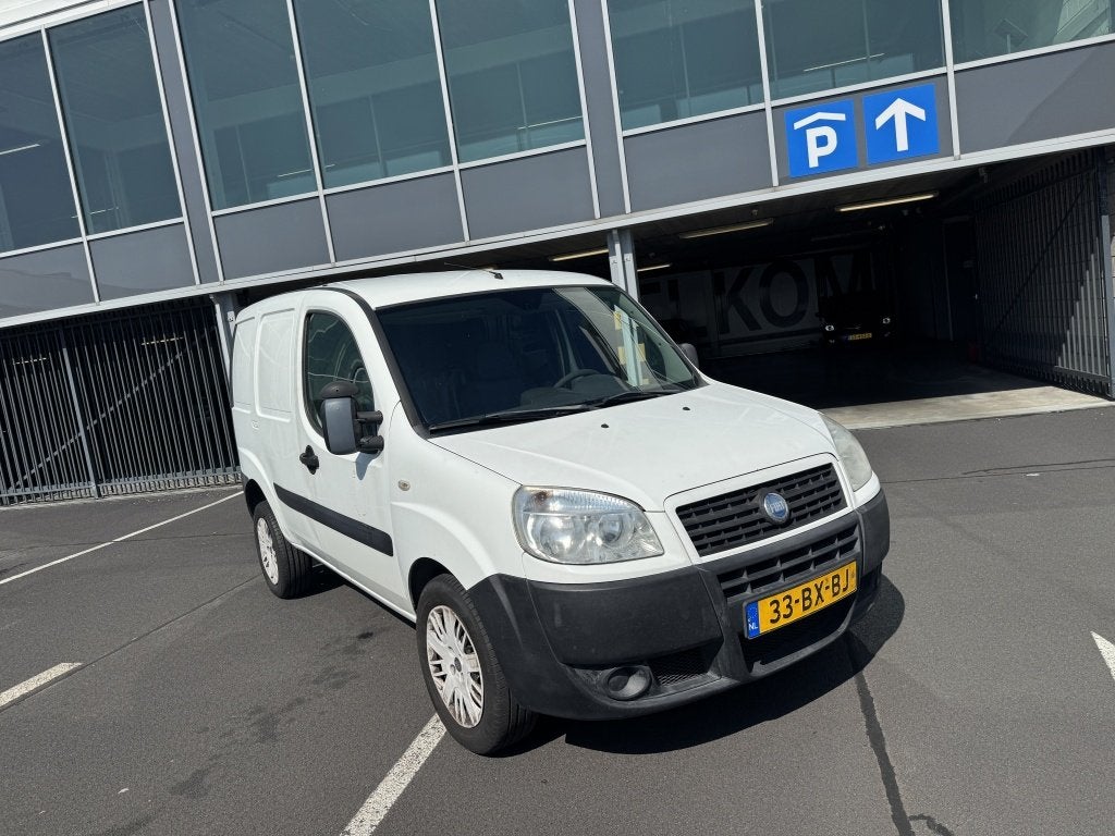 Fiat Doblò 1.4 Basis (bj 2006), Auto's, Voorwielaandrijving, Gebruikt, 4 cilinders, Wit
