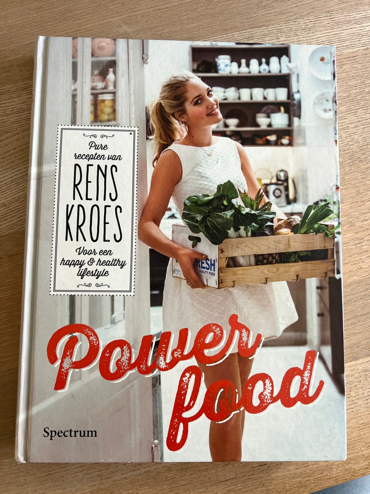 Powerfood - Rens Kroes (Kookboek), Boeken, Voorgerechten en Soepen, Ophalen of Verzenden, Zo goed als nieuw, Gezond koken