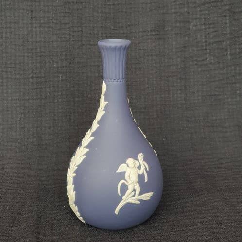 Vintage wedgwood blauwe jaspis vaasje, Ophalen of Verzenden