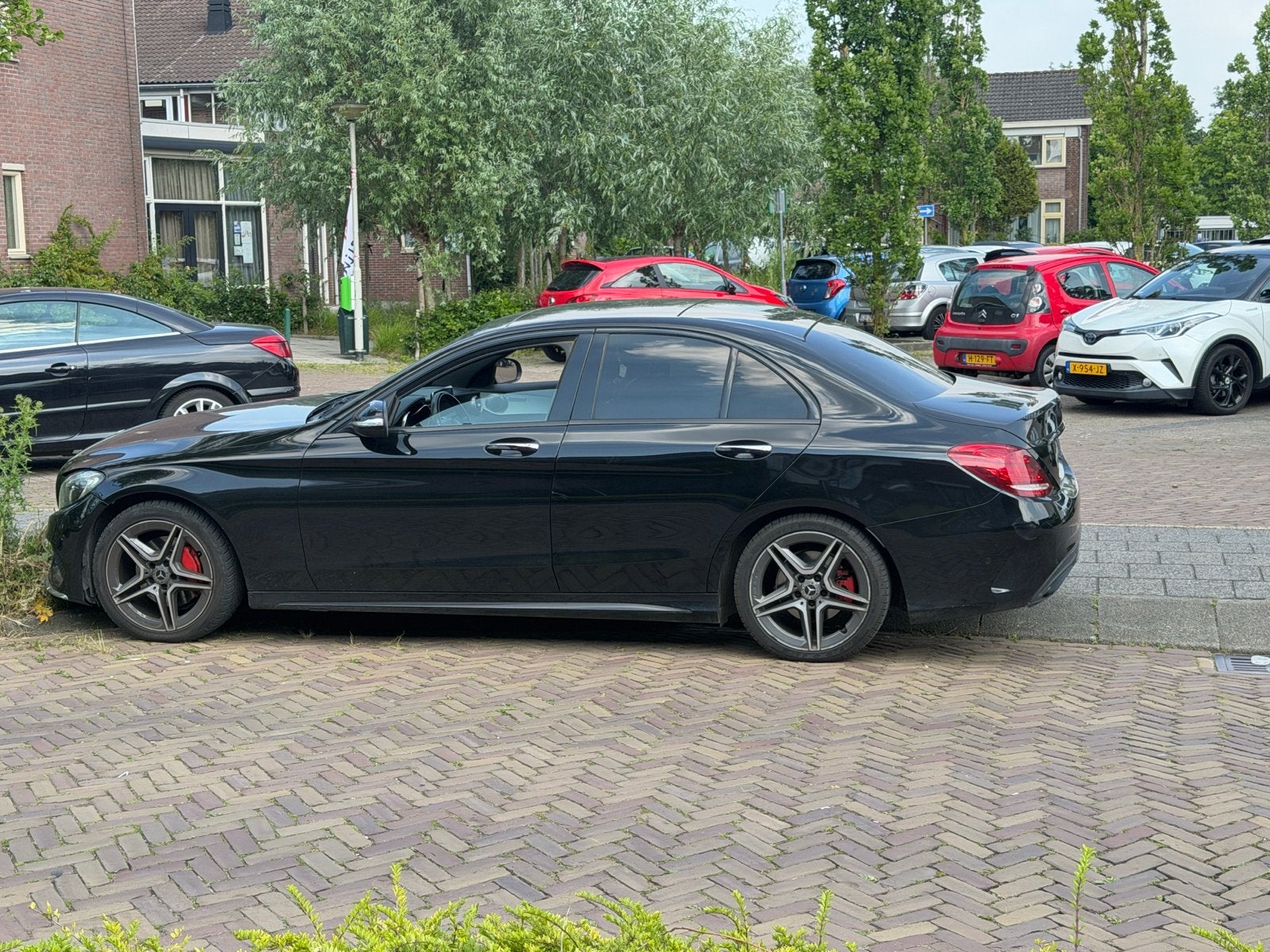 Mercedes-Benz Mercedes pano | amg pakket | automaat | export, 1800 kg, Zwart, Diesel, 170 pk