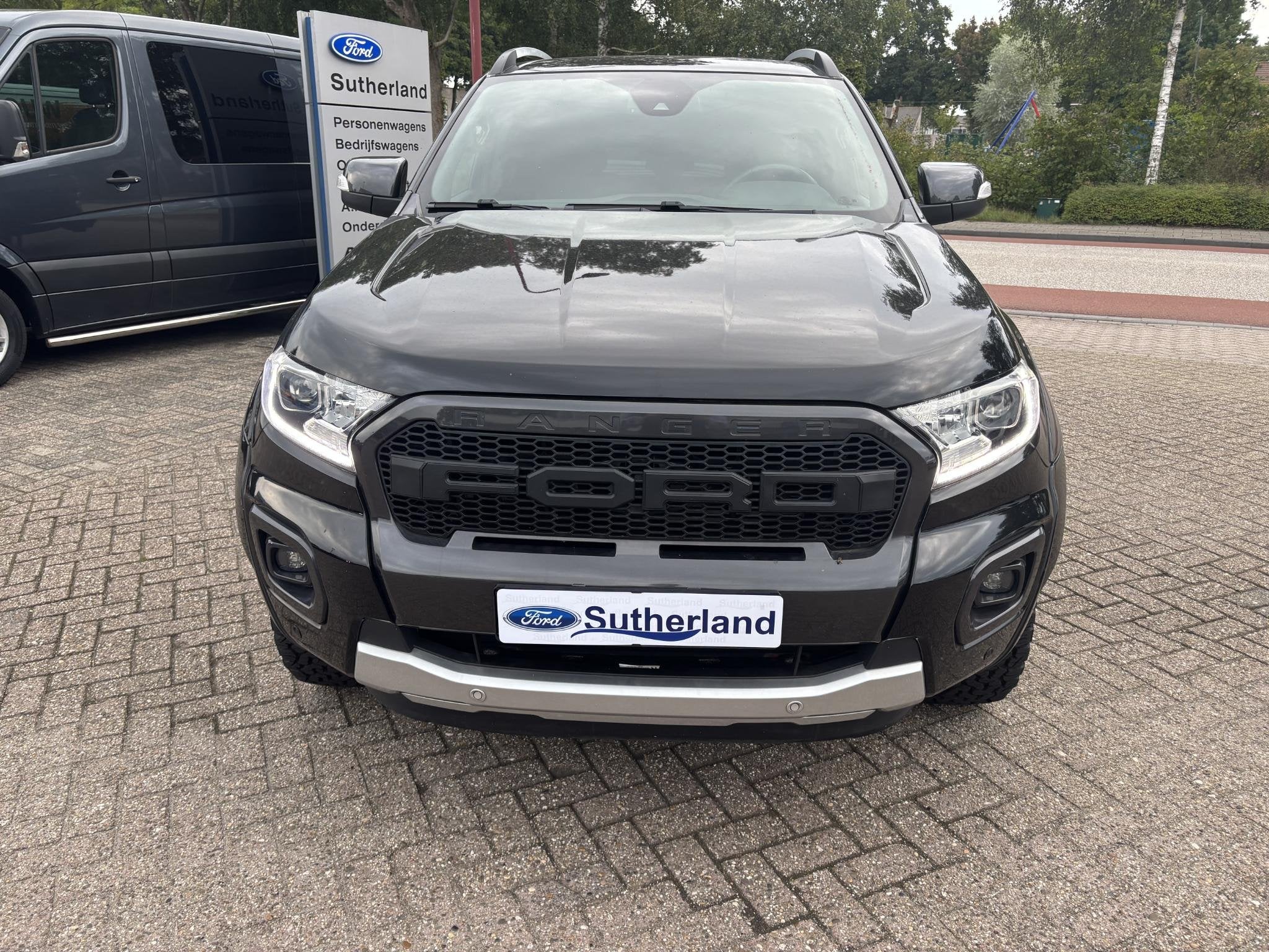Ford Ranger 2.0 EcoBlue Wildtrak Double Cab ( SCI ), Auto's, Automaat, Gebruikt, 4 cilinders, Leder en Stof
