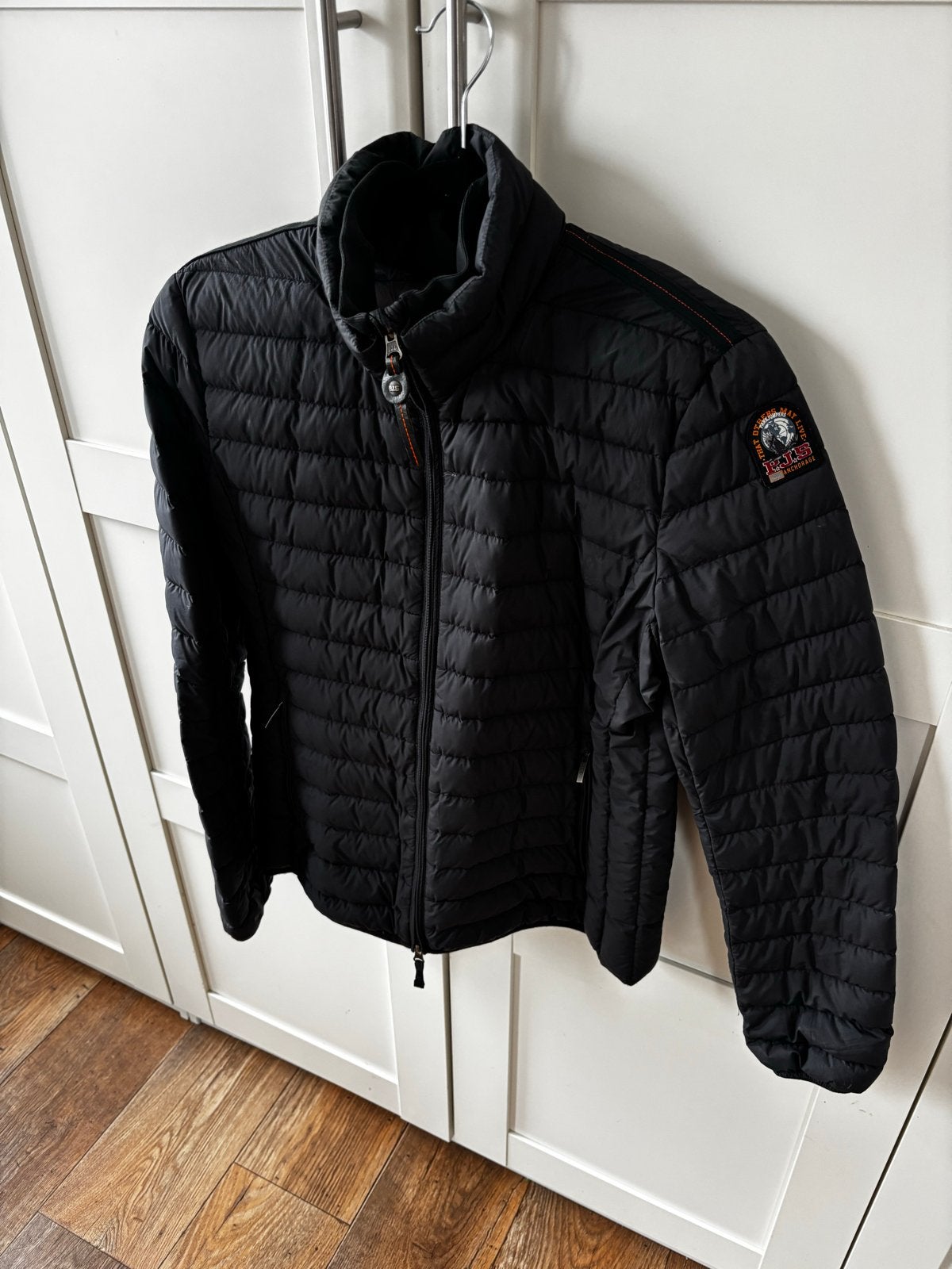 Parajumpers tussenjas dames zwart maat L, Kleding | Dames, Ophalen of Verzenden, Zo goed als nieuw, Maat 42/44 (L), Zwart