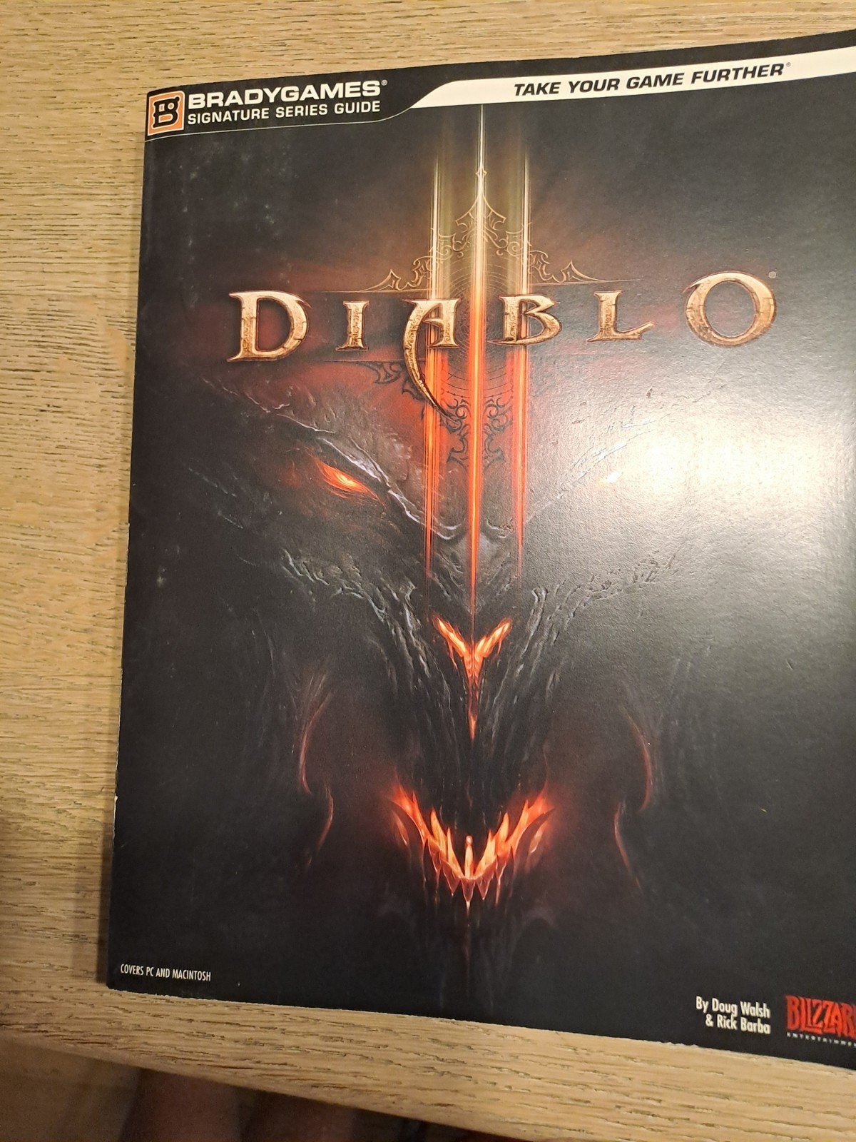 Diablo III Signature Series Gids - BradyGames, Spelcomputers en Games, 1 speler, Ophalen of Verzenden, Gebruikt