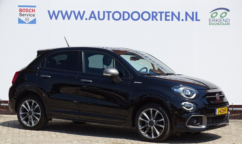 Fiat 500 X 1.3 GSE Sport|Keyless|Camera|Adaptive, Gebruikt, 4 cilinders, 150 pk, Zwart