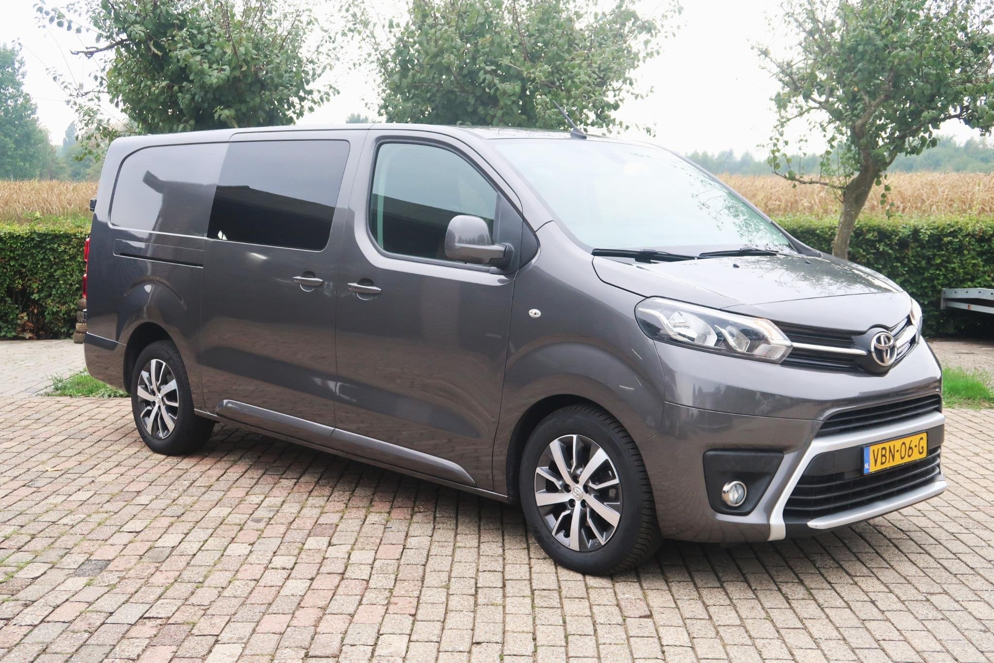 Toyota PROACE Worker 2.0 D-4D Creator Long DC, Auto's, Voorwielaandrijving, Stof, Gebruikt, 2500 kg
