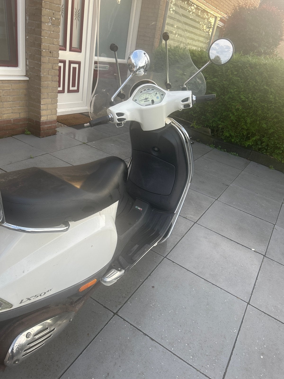 Vespa LX 50 4T - Wit - Goed onderhouden, Fietsen en Brommers, Scooters | Vespa, Gebruikt, Maximaal 45 km/u, Ophalen of Verzenden