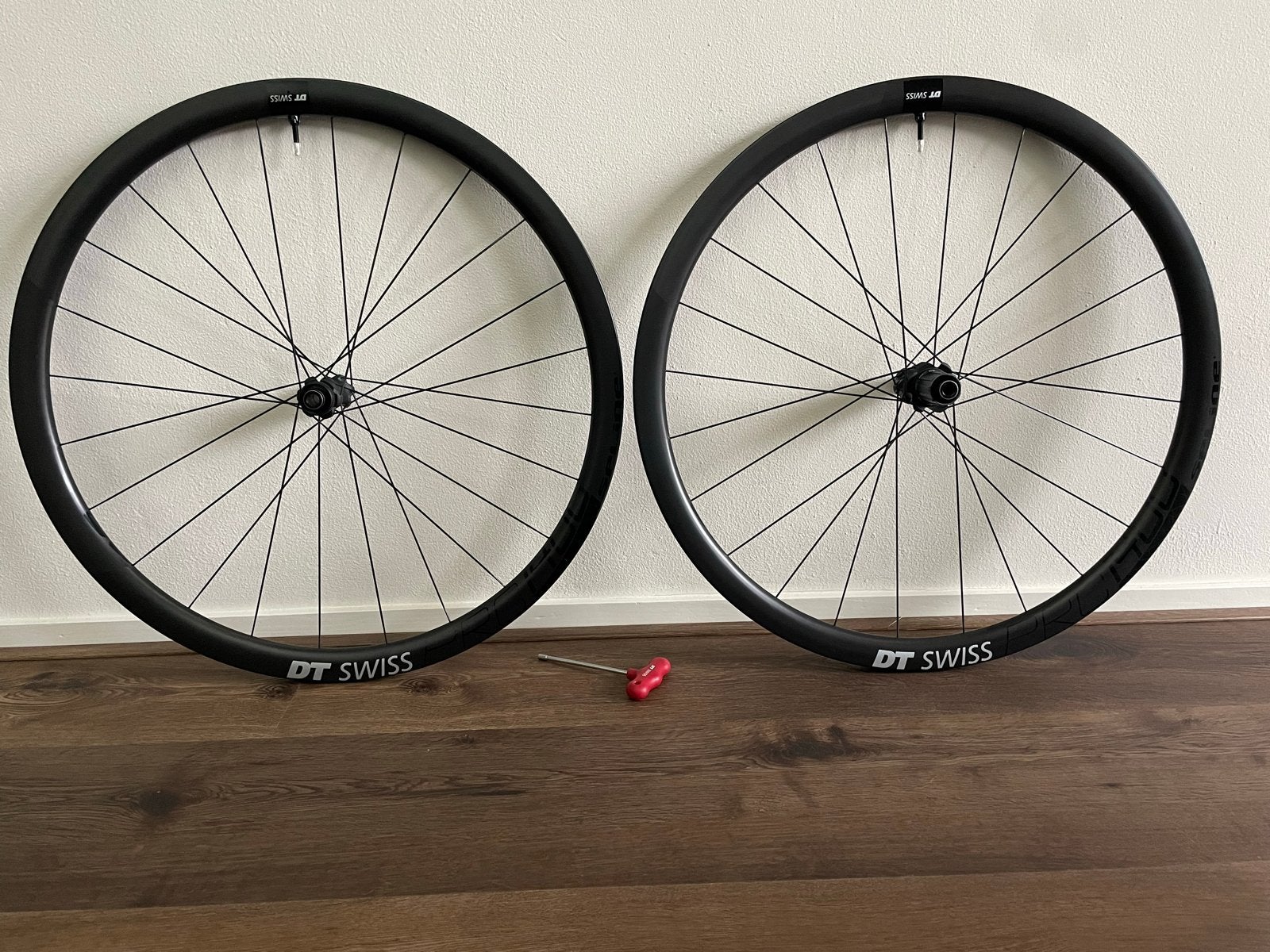 DT SWISS PRC 1400 Spline 35 Carbon Wielset Racefiets, Wiel, Ophalen of Verzenden, Zo goed als nieuw, Racefiets