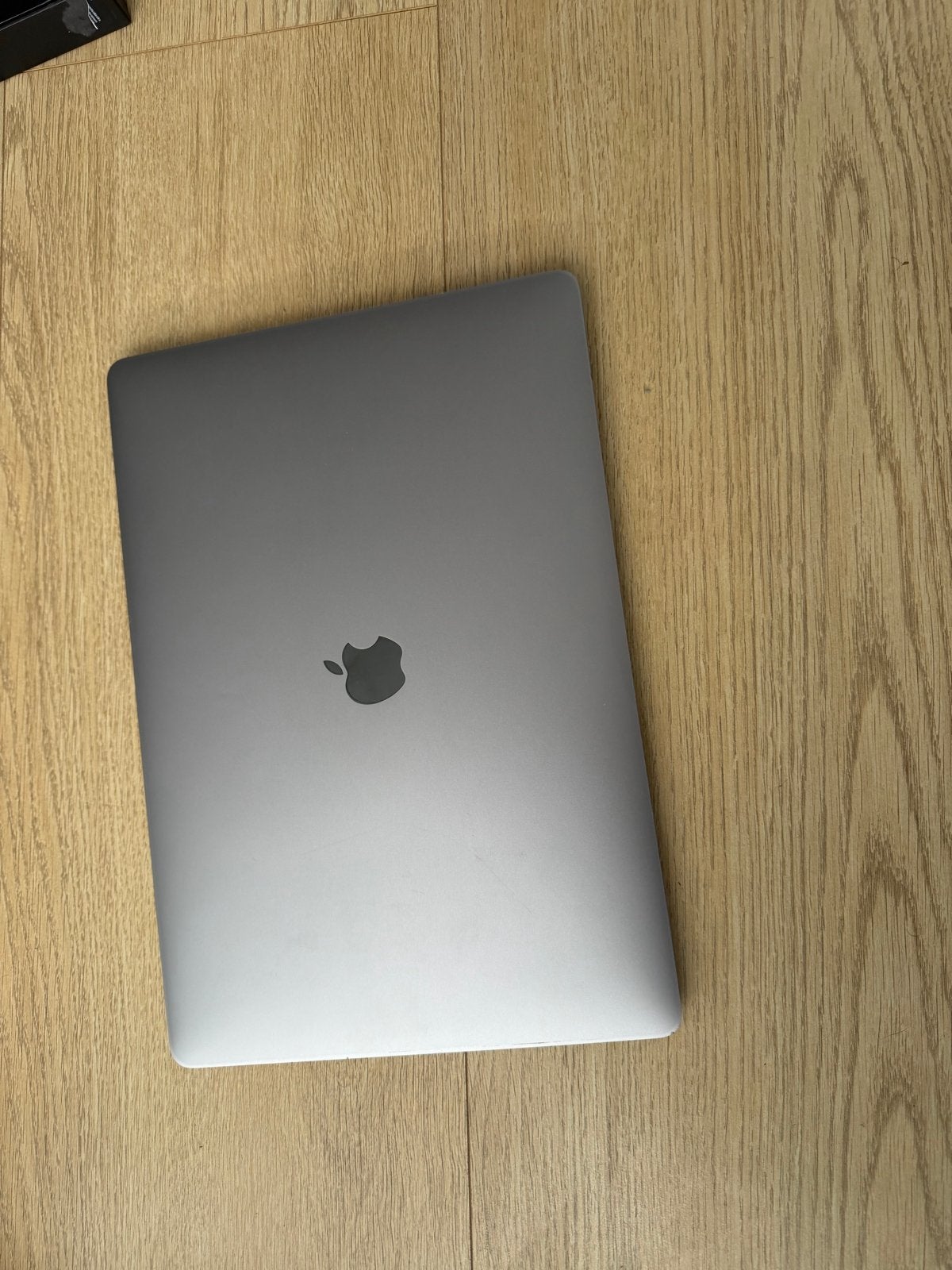 MacBook Pro 2018- 15 inch, i7, 16GB RAM, 256GB SSD, MacBook Pro, 256 GB, 2 tot 3 Ghz, Ophalen of Verzenden