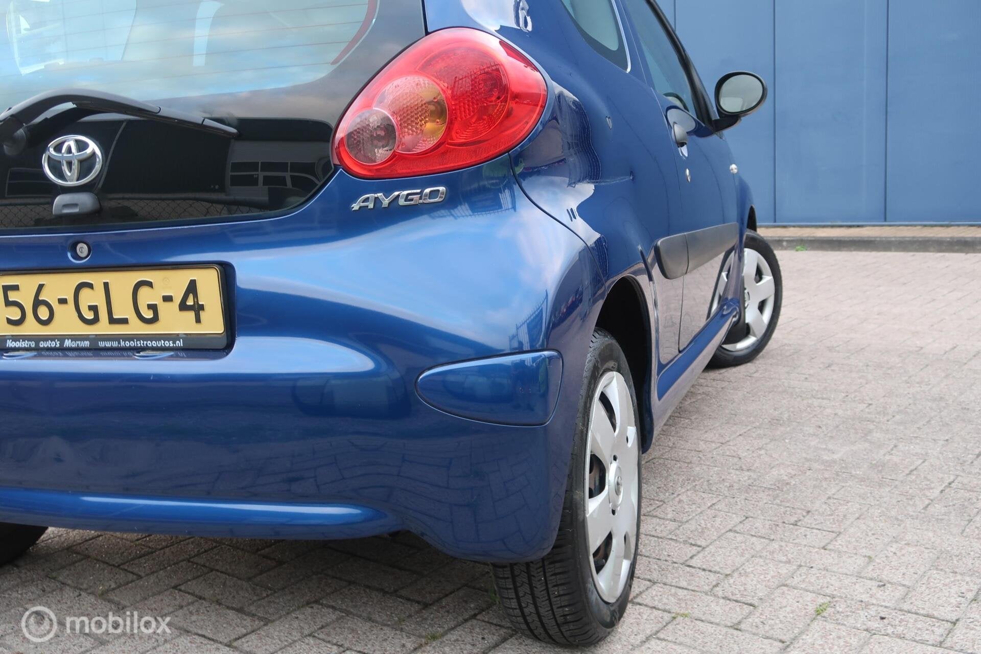 Toyota Aygo 1.0-12V, Voorwielaandrijving, Metallic lak, Stof, Gebruikt