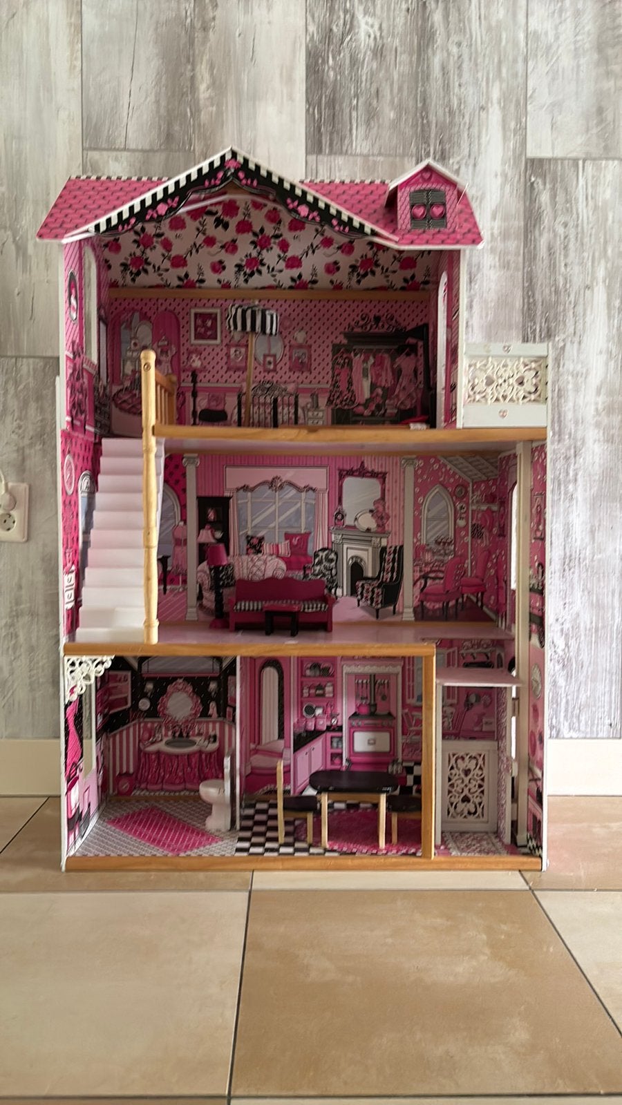 Houten poppenhuis met meubels, Ophalen, Gebruikt, Poppenhuis