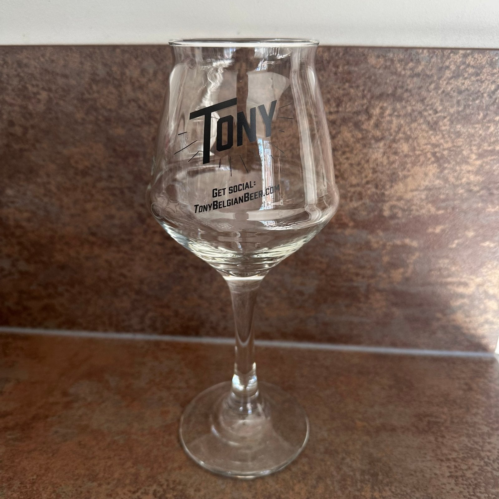 Tony Belgian Beer glas - Zo goed als nieuw, Glas of Glazen, Ophalen of Verzenden, Overige stijlen, Glas