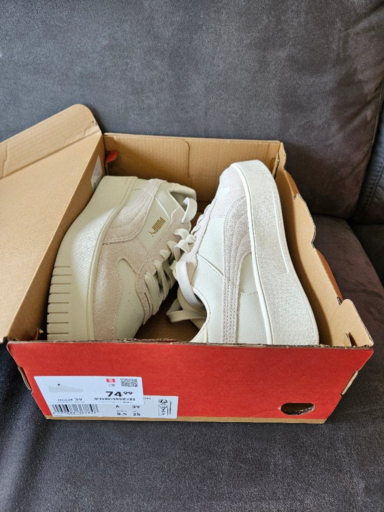 Puma Carina Street dames sneakers wit beige, nooit gedragen!, Puma, Wit, Ophalen of Verzenden, Sneakers of Gympen