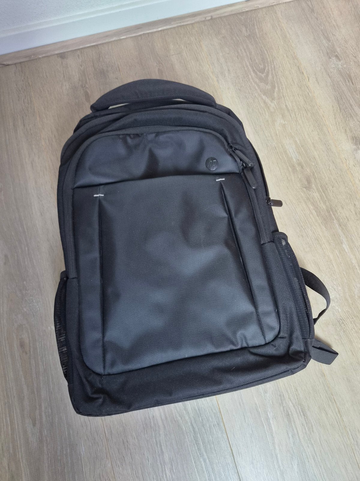 HP Laptoptas - Stijlvolle en beschermende rugzak, Gevoerd laptopvak, 17 inch of meer, HP, Ophalen of Verzenden