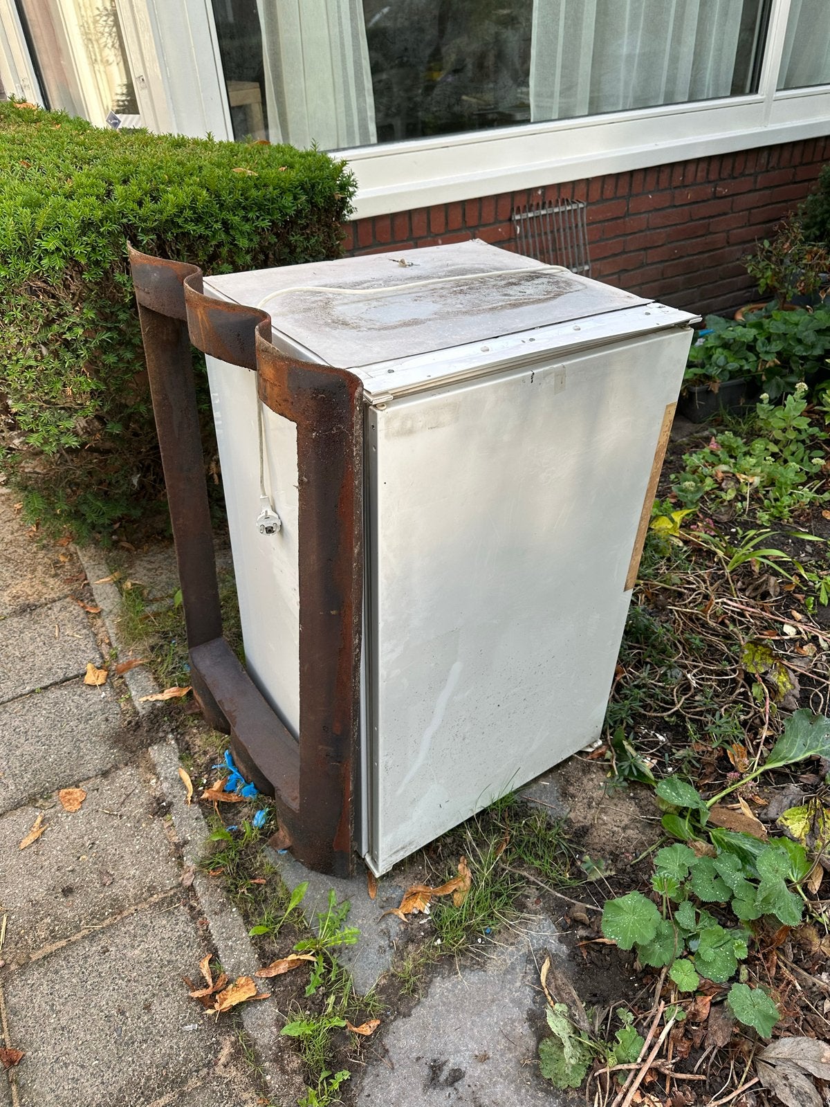 Oud ijzer, defecte koelkast gratis afhalen, Ophalen, Gebruikt, 250 mm of meer