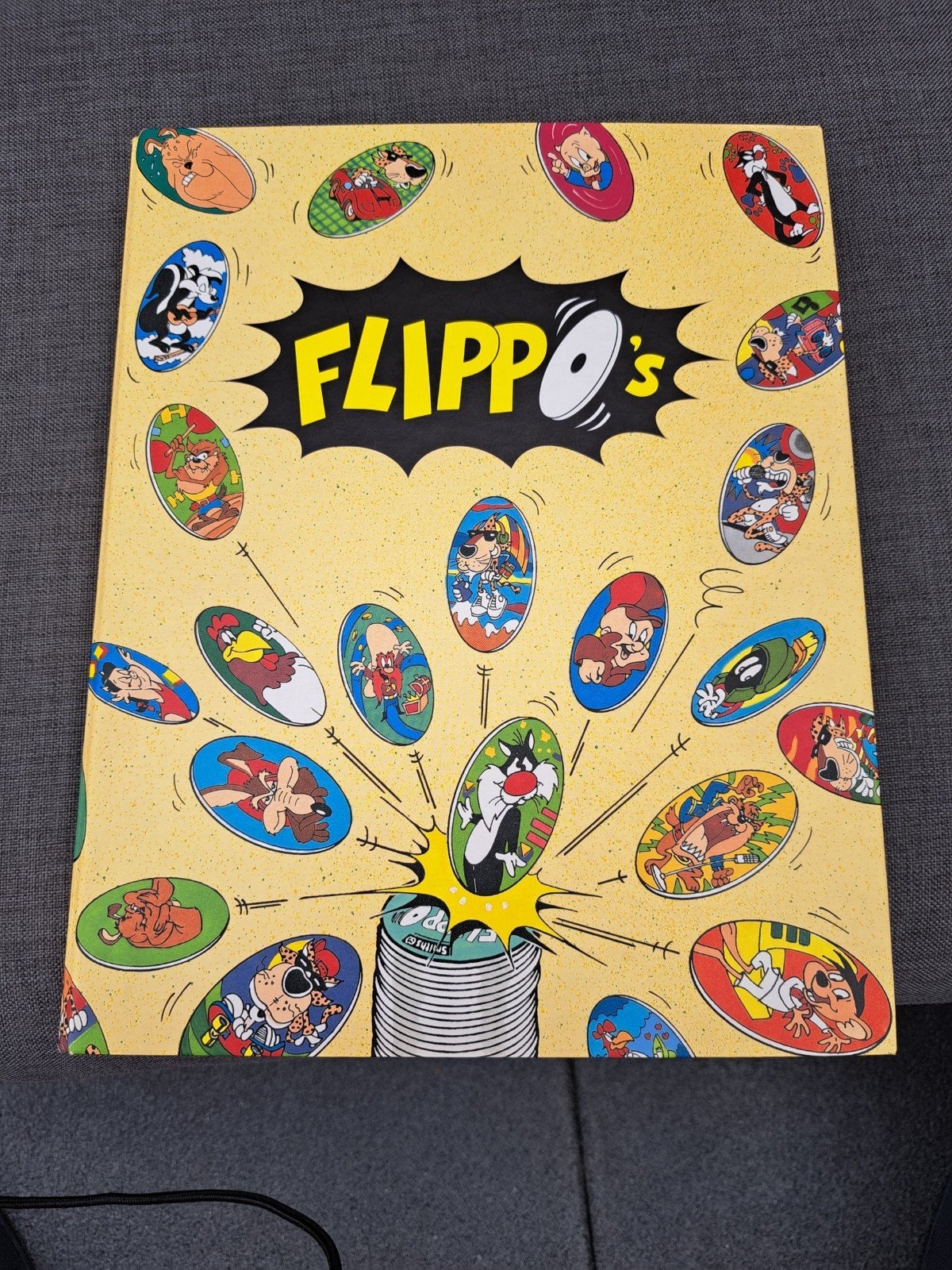 2x Flippo boeken (niet compleet), Verzamelen, Flippo's, Ophalen of Verzenden, Cheetos 24 Game, Map, Album of Poster, Met verzamelmap(pen)