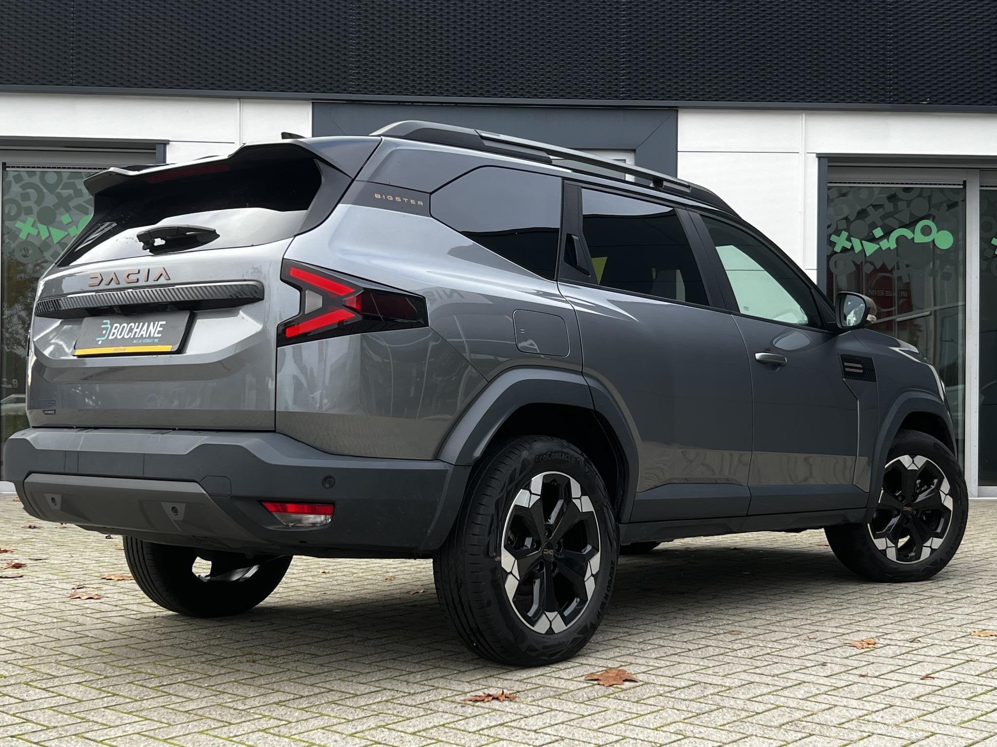 Dacia Bigster 1.8 Hybrid 155 Extreme | Apple CarPlay / Andri, Auto's, Gebruikt, Met garantie (alle), Bedrijf, 1000 kg