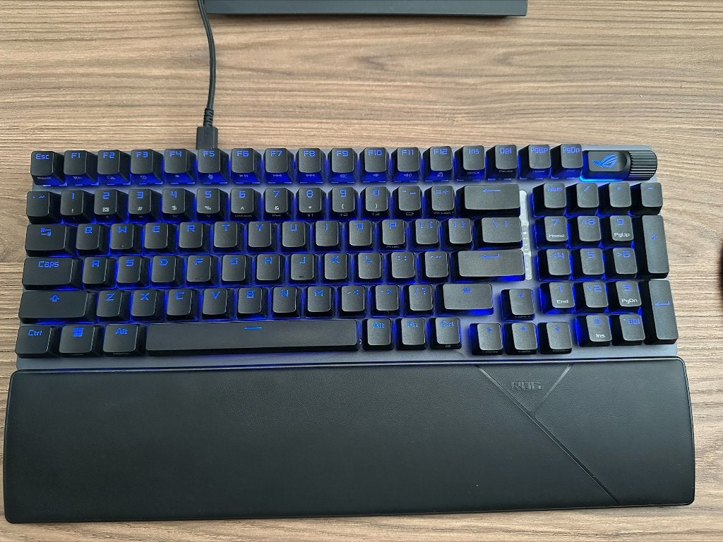 Foto 5 van High‑end Gaming PC - RTX 5090 + Ryzen 9 9950X3D