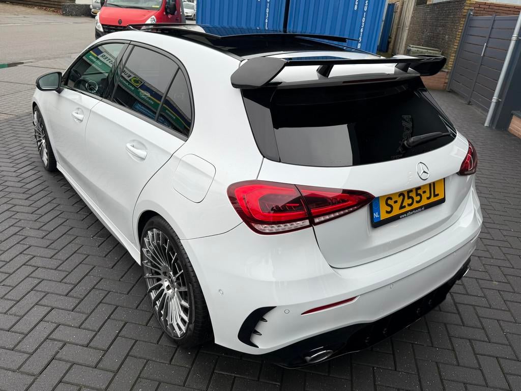 Mercedes-Benz A-klasse 220 Premium Plus | A35 OPTIEK | PANO, Auto's, Gebruikt, Wit, Bedrijf, 1600 kg